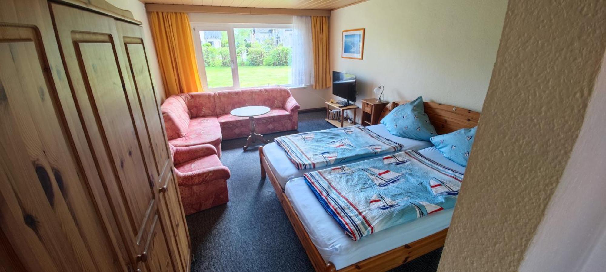 Ferienwohnung "Kleine Deichperle" Prerow Exterior photo